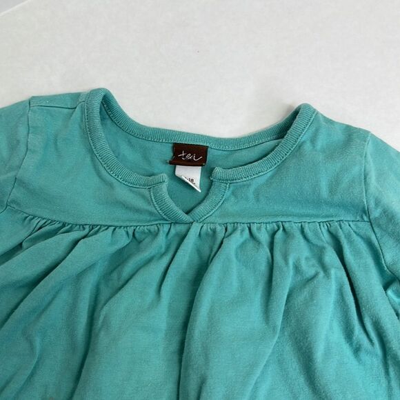 Tea Collection long sleeve green knit dress with pinwheel graphic Size 12-18 m. - Picture 5 of 12